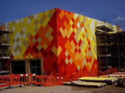 Steni Panels Play the Lord of the Manor